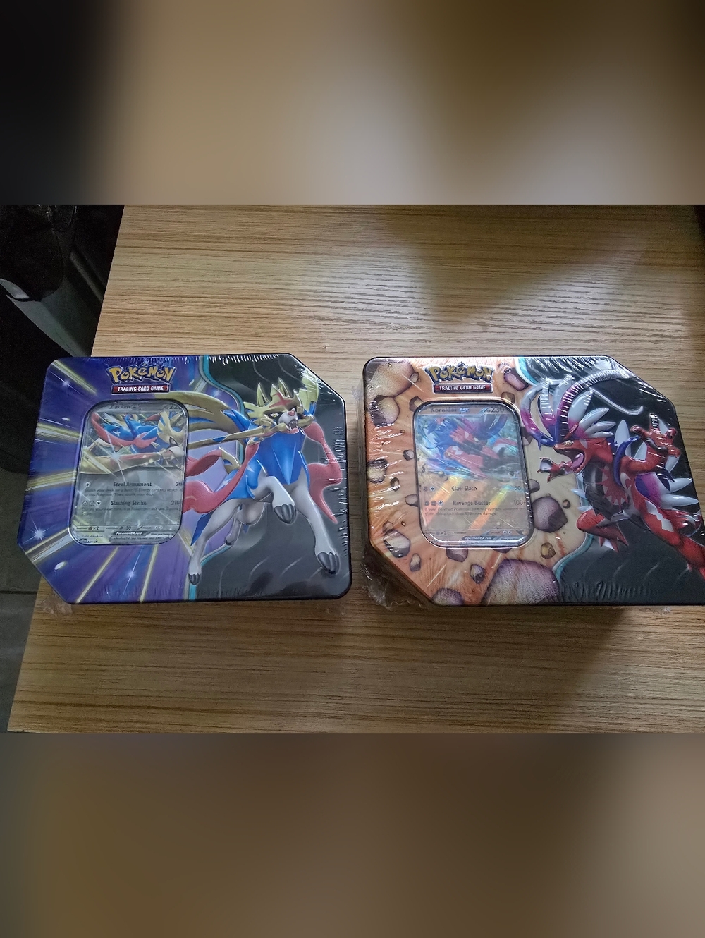 Pokemon Slashing Legends Collector Tins